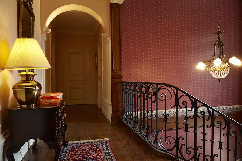 Chambres Au Chateau - Le Clos Des Tourelles Sennecey-le-Grand Exterior foto